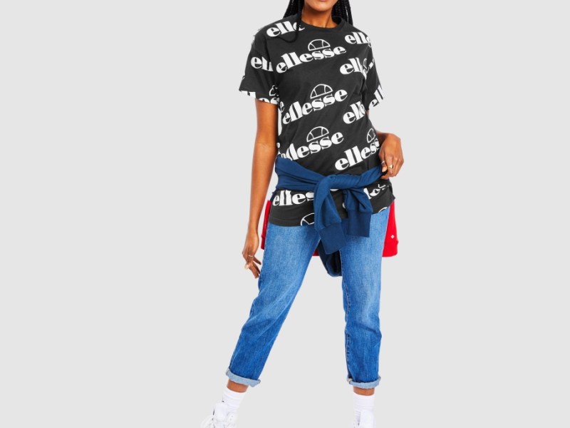 Why T-shirts and jeans are not considered basic&nbsp;anymore